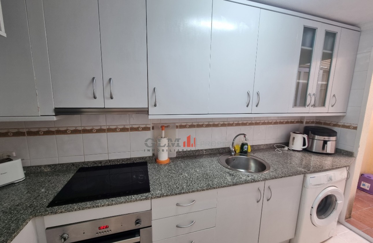 Resale - Apartment - Los Alcázares - Albatros