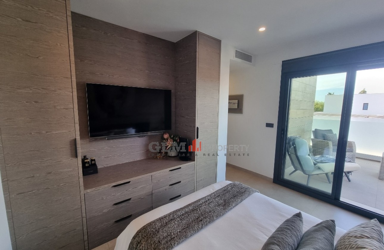 Resale - Apartment - Santiago De La Ribera