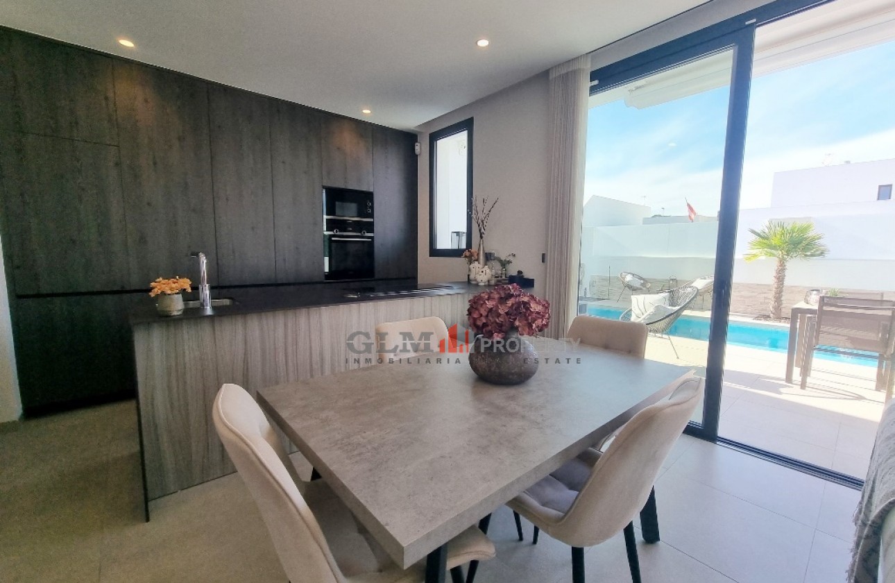 Resale - Apartment - Santiago De La Ribera