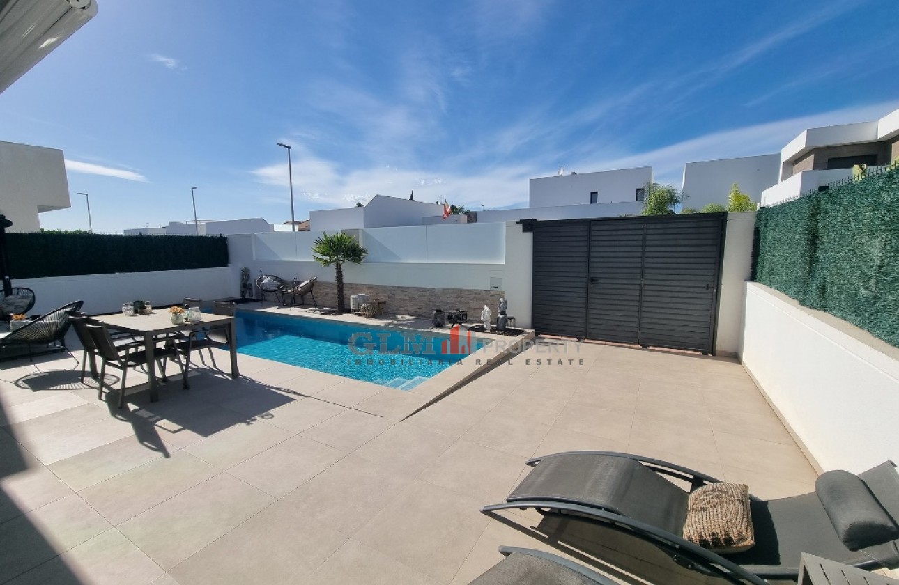 Resale - Apartment - Santiago De La Ribera