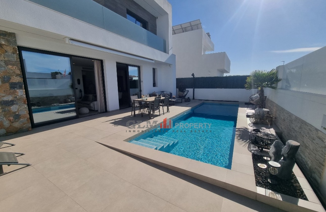 Resale - Apartment - Santiago De La Ribera