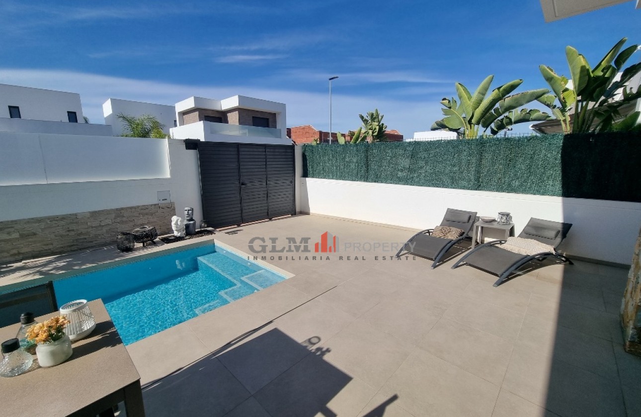 Resale - Apartment - Santiago De La Ribera