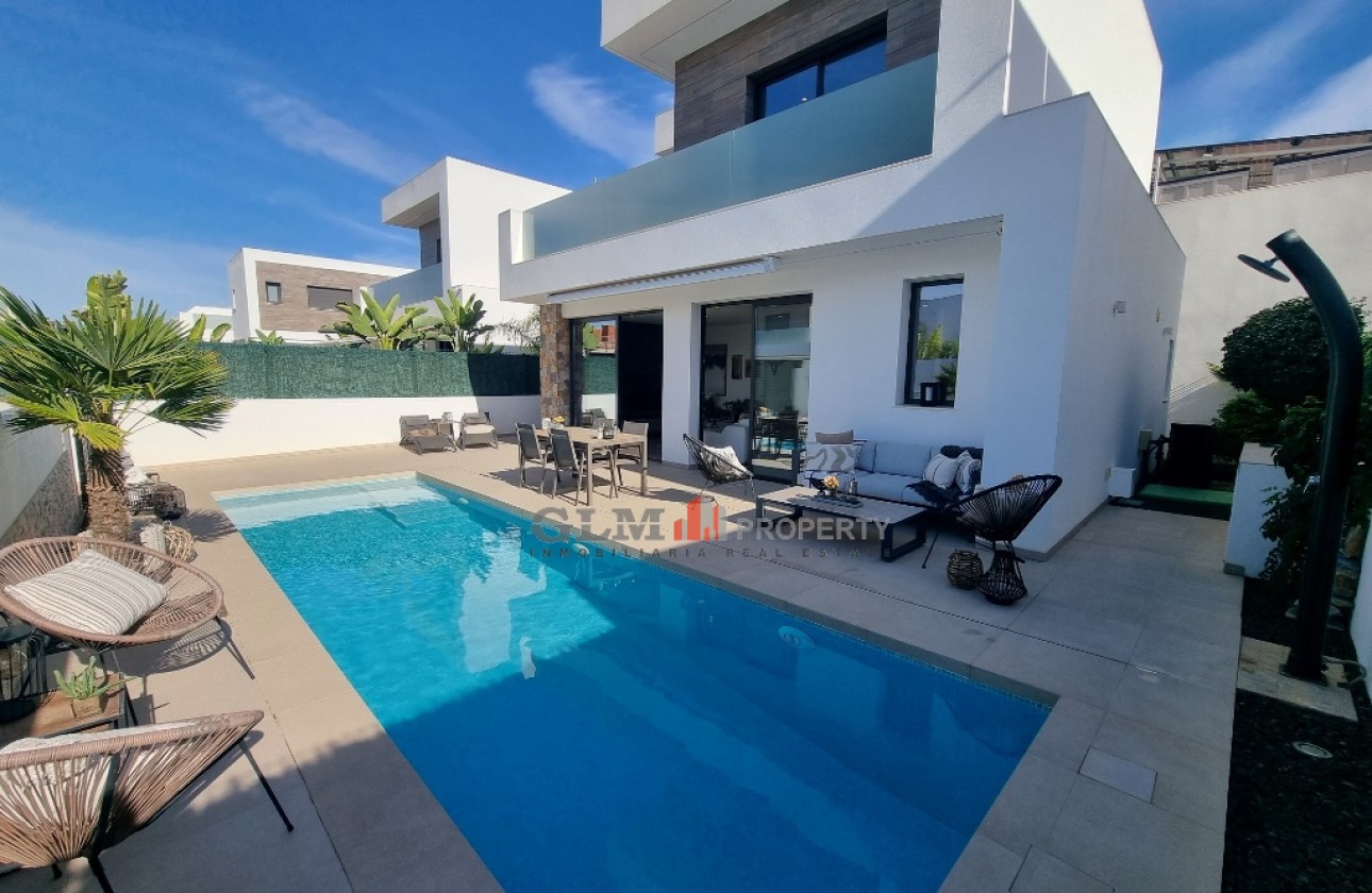 Resale - Apartment - Santiago De La Ribera