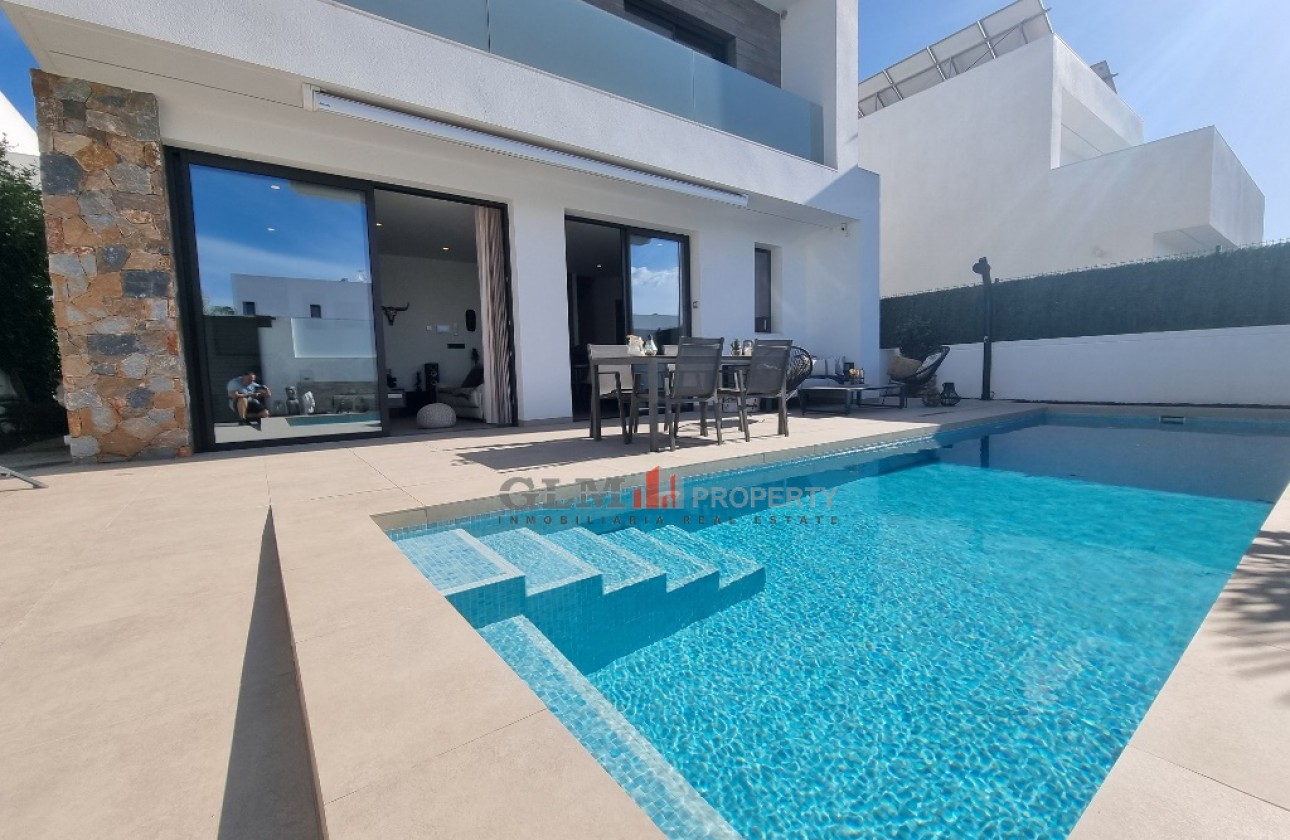 Resale - Apartment - Santiago De La Ribera