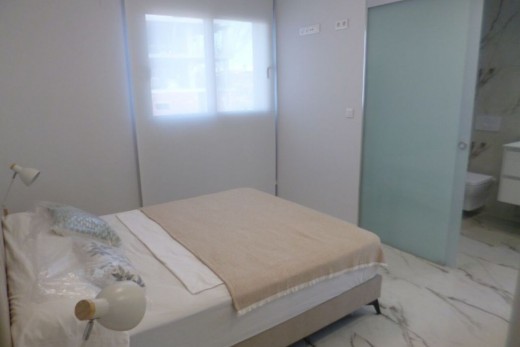 Resale - Apartment - Los Altos