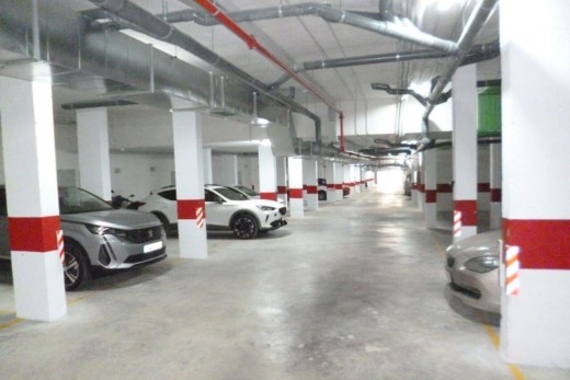 Resale - Apartment - Los Altos