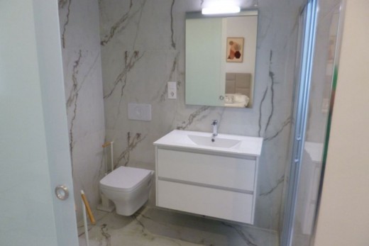 Resale - Apartment - Los Altos