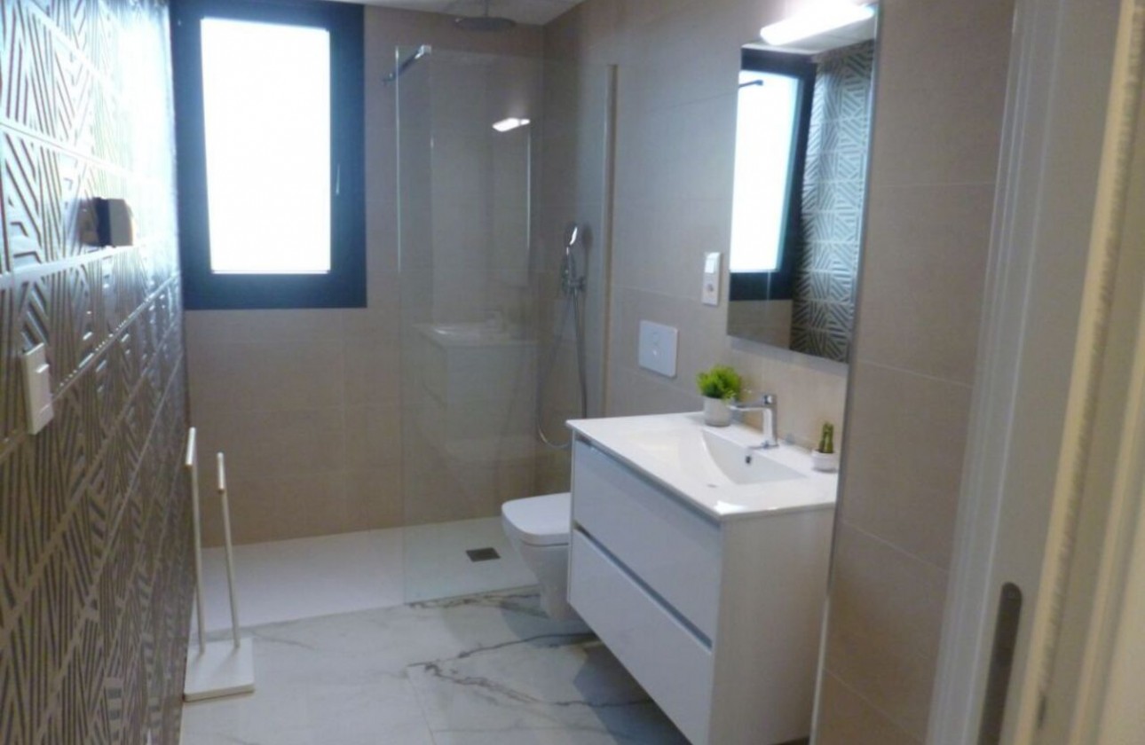 Resale - Apartment - Los Altos