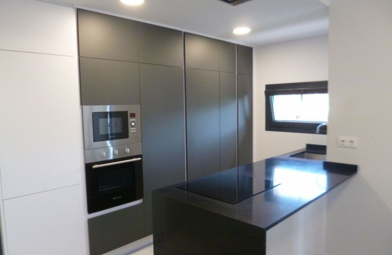 Resale - Apartment - Los Altos