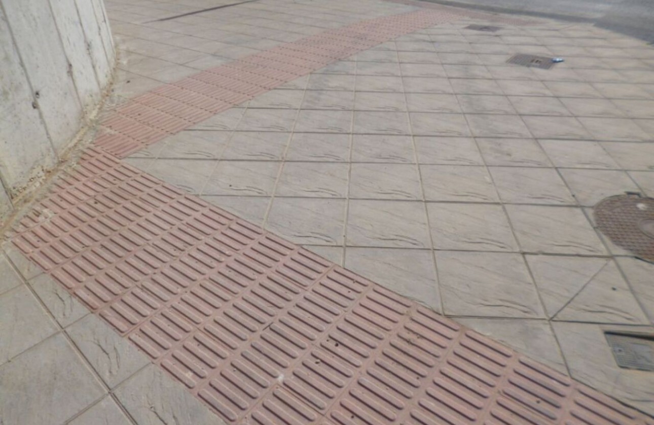 Resale - Apartment - Los Altos