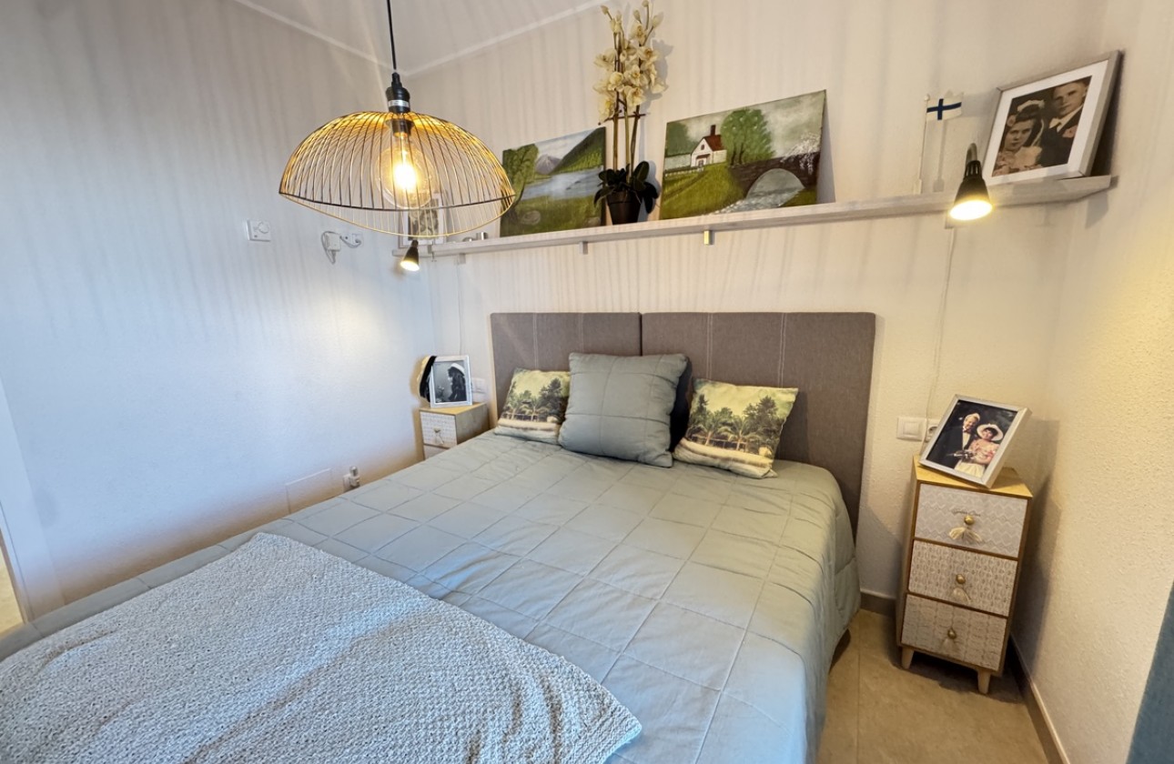 Resale - Apartment - Villamartin