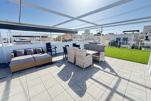 Resale - Villa - Villamartin