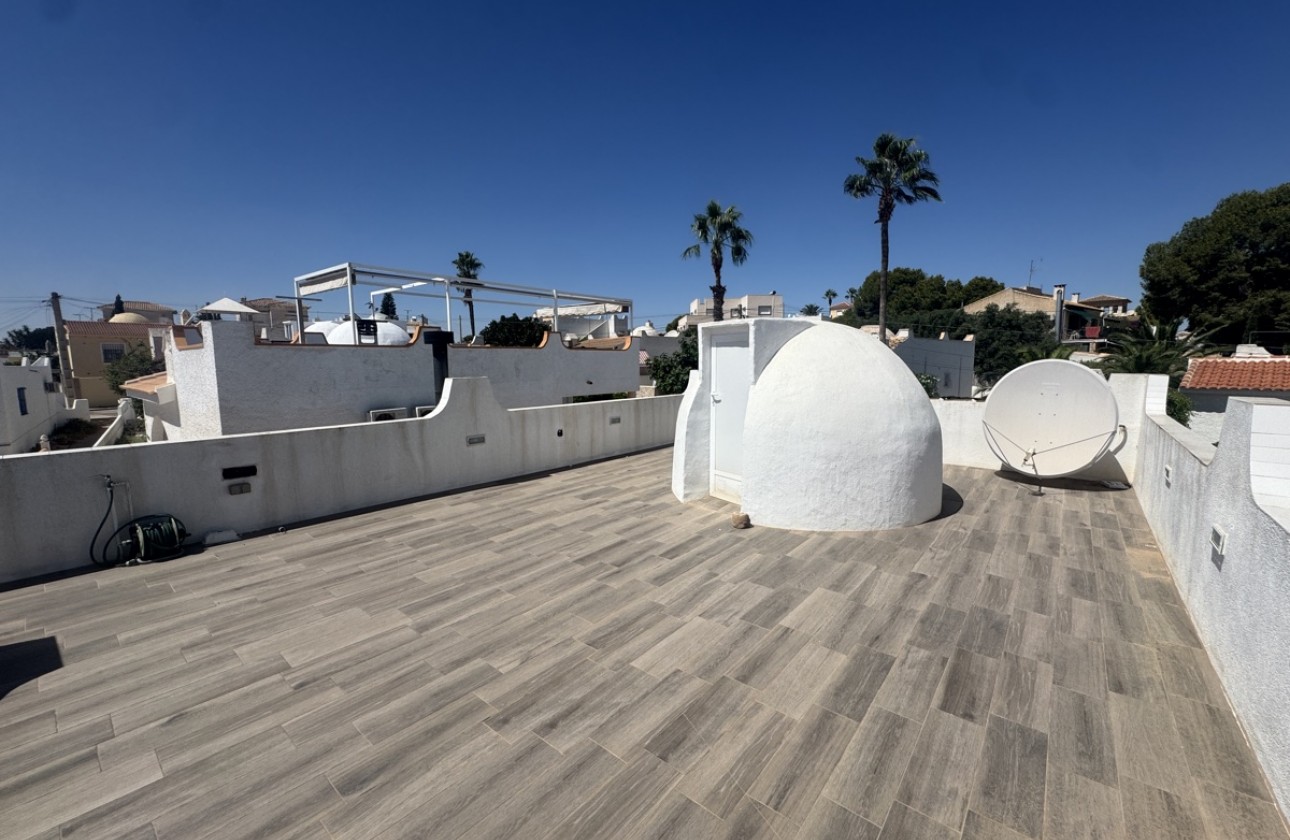 Resale - Villa - Blue Lagoon