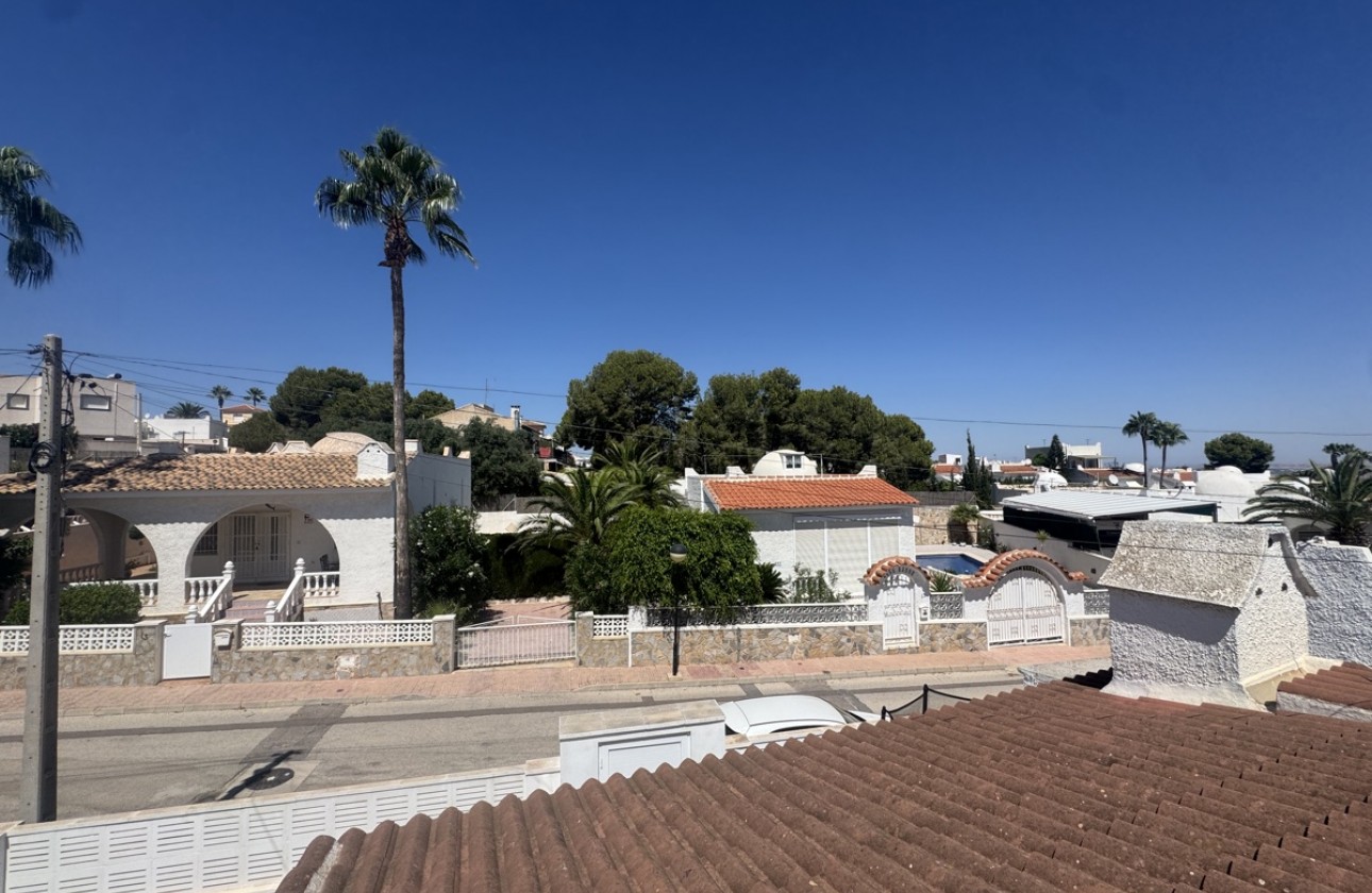 Resale - Villa - Blue Lagoon