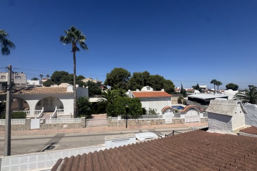 Resale - Villa - Blue Lagoon