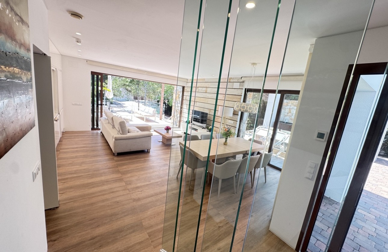 Resale - Villa - Las Colinas Golf