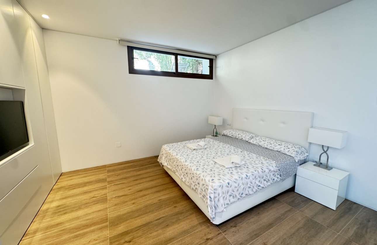 Resale - Villa - Las Colinas Golf