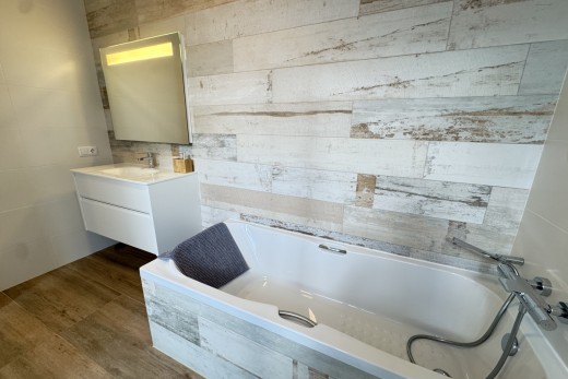 Resale - Villa - Las Colinas Golf