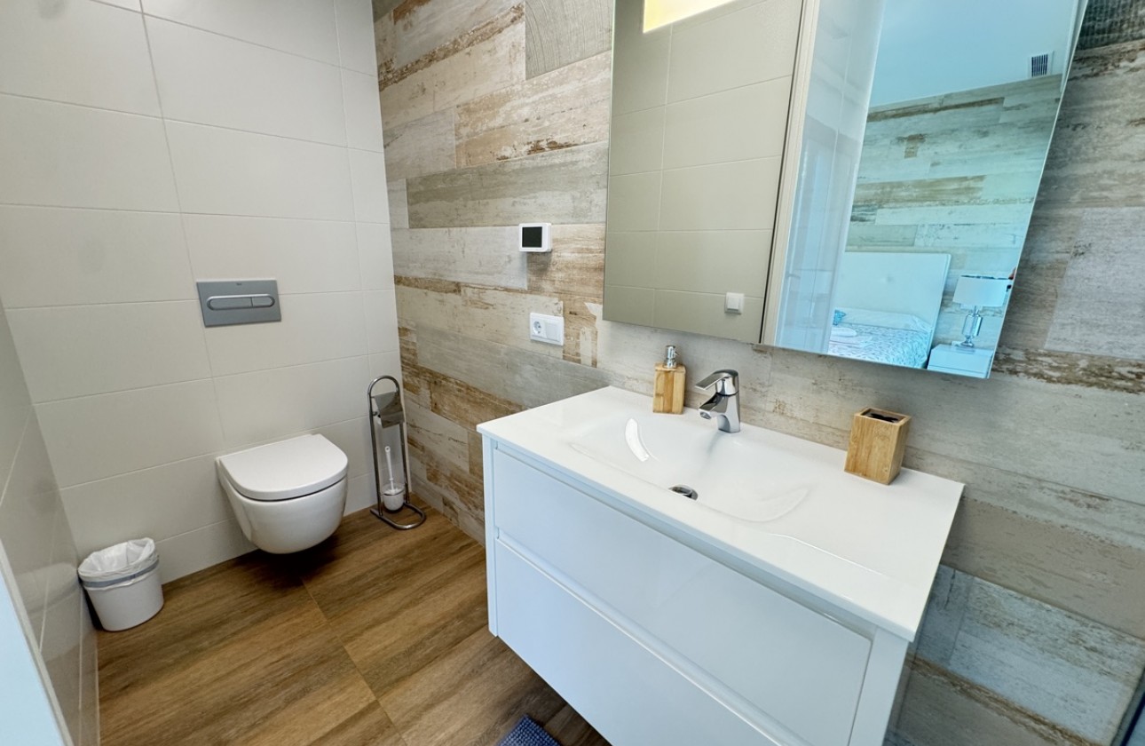 Resale - Villa - Las Colinas Golf