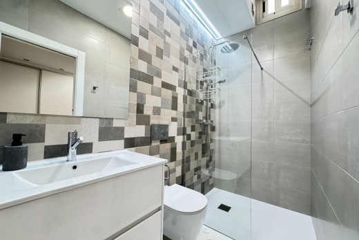 Återförsäljning -  - Villamartin