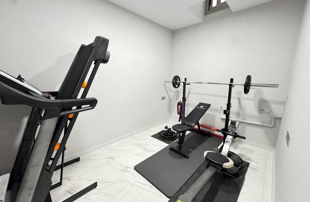 Återförsäljning -  - Villamartin