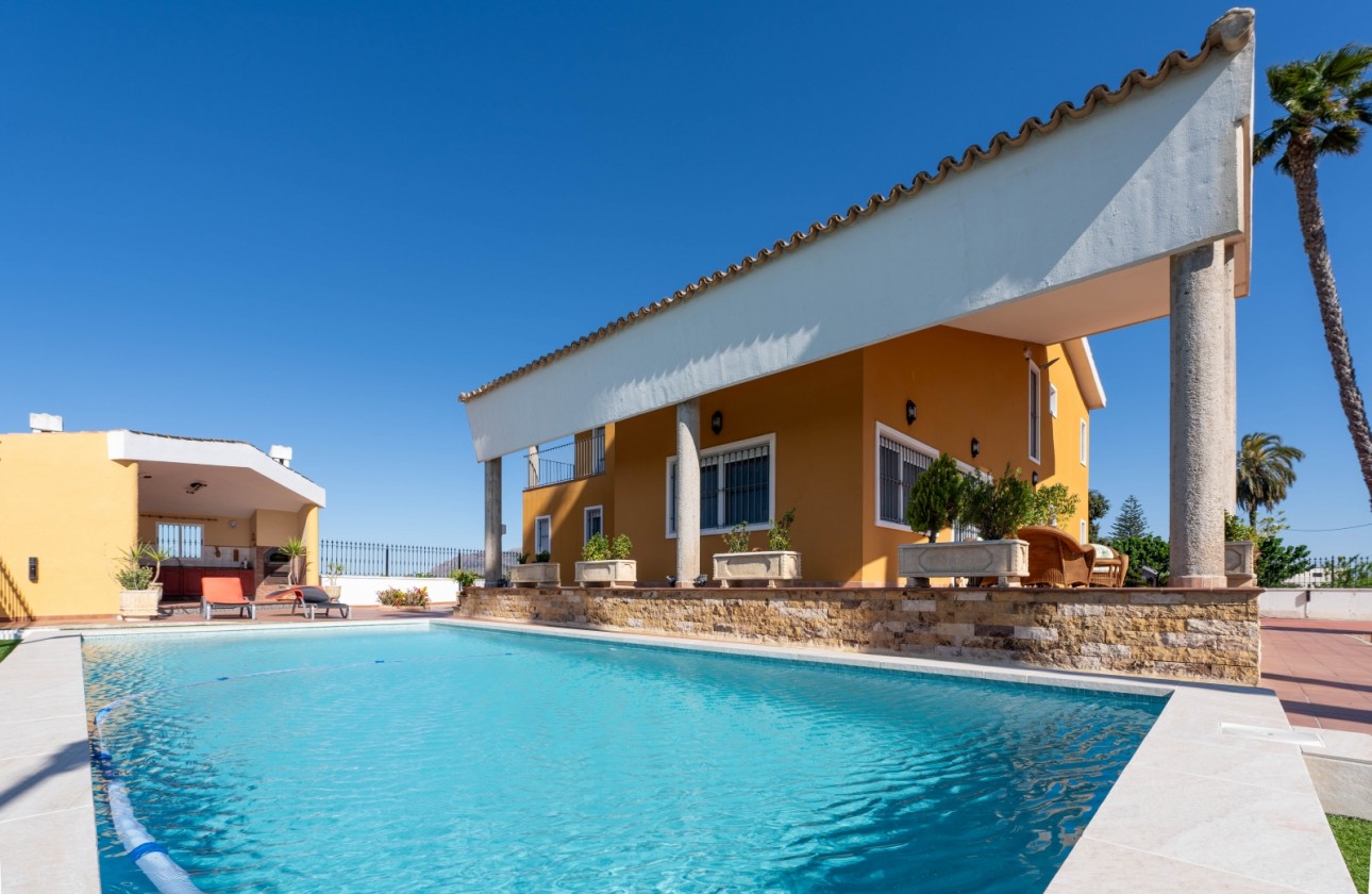 Återförsäljning - finca - Orihuela