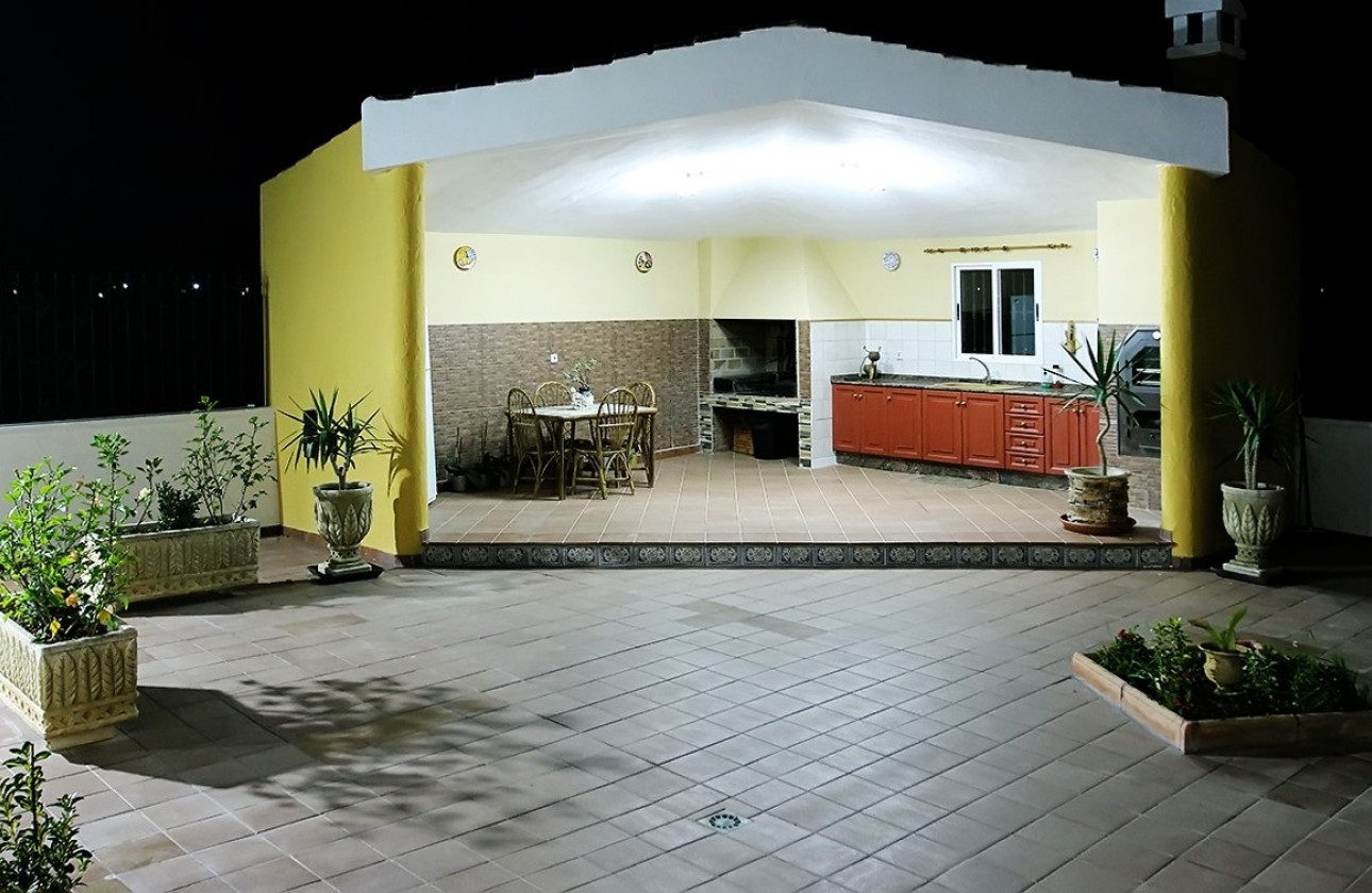 Återförsäljning - finca - Orihuela