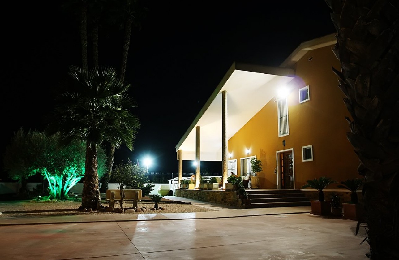 Återförsäljning - finca - Orihuela