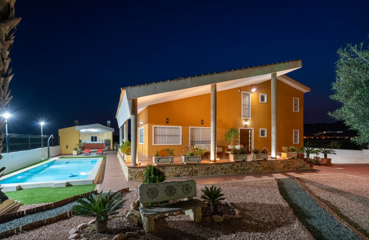 Återförsäljning - finca - Orihuela