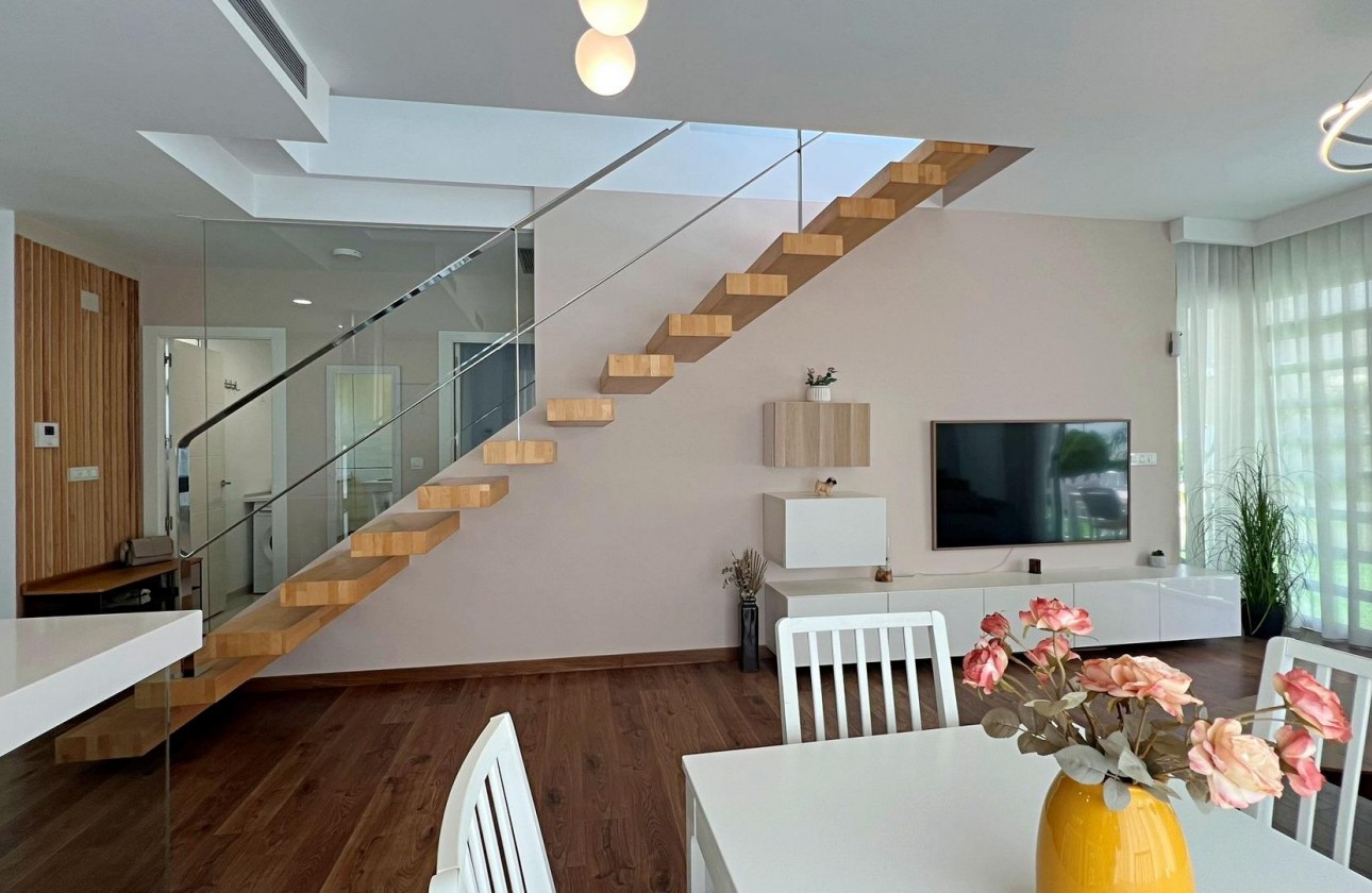 Reventa - Chalet - Pilar de la Horadada - Pueblo Latino