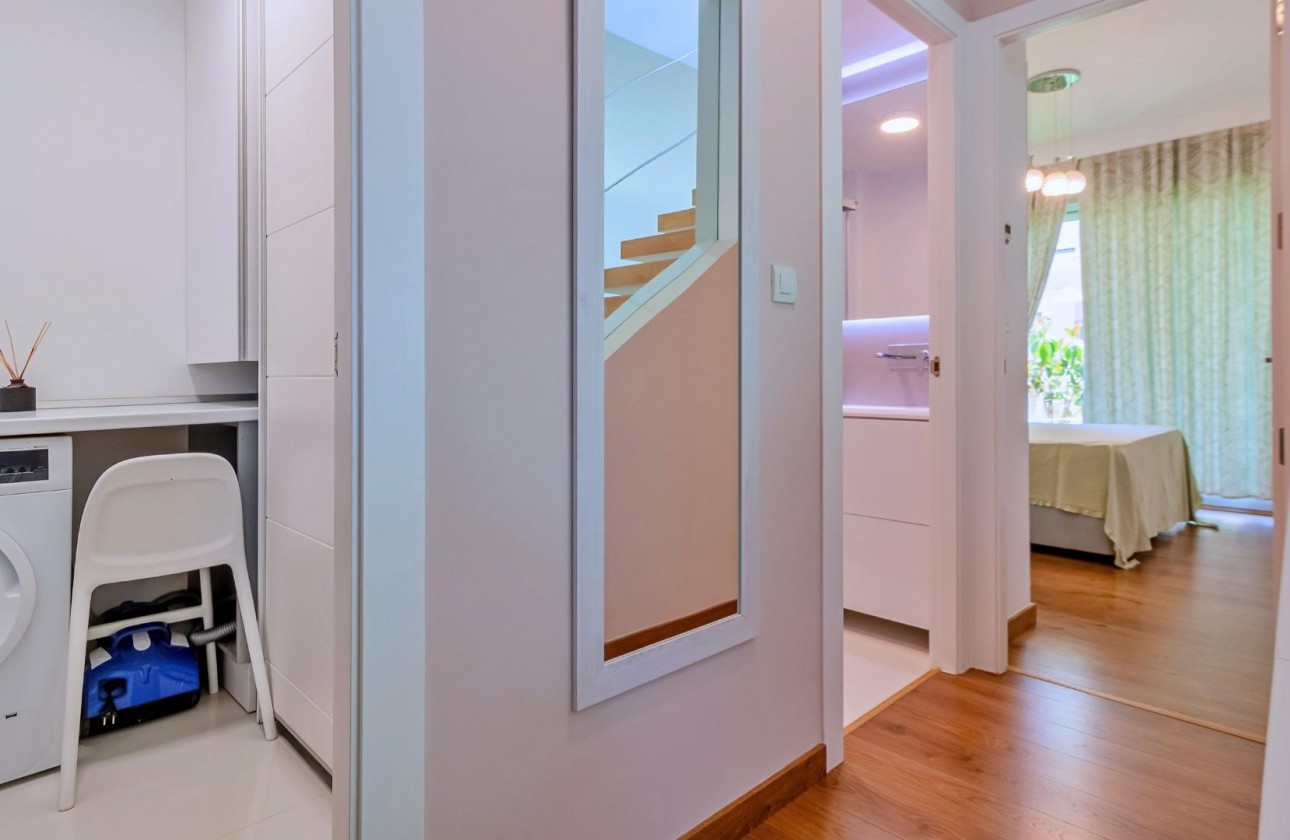 Reventa - Chalet - Pilar de la Horadada - Pueblo Latino