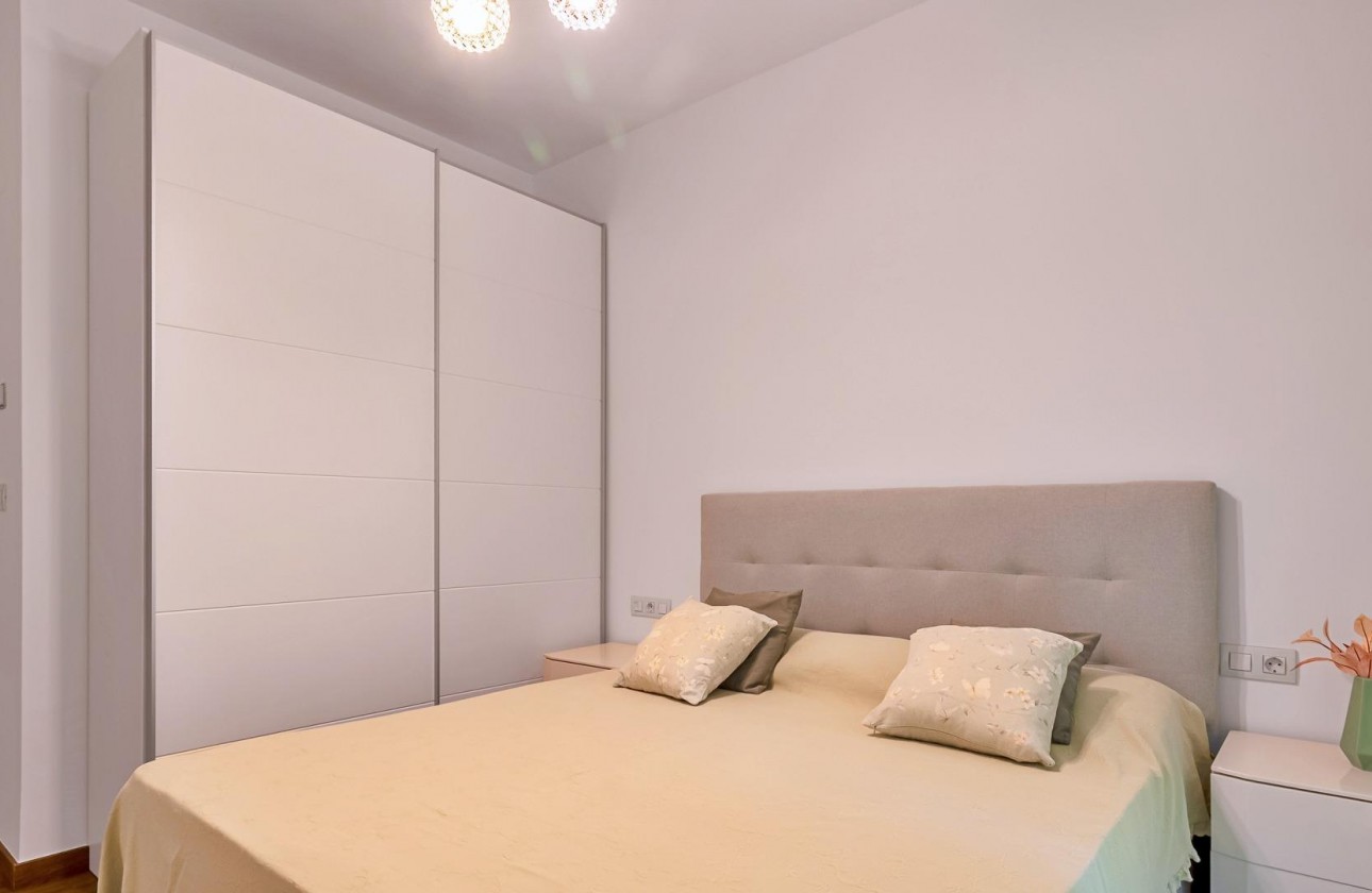 Reventa - Chalet - Pilar de la Horadada - Pueblo Latino