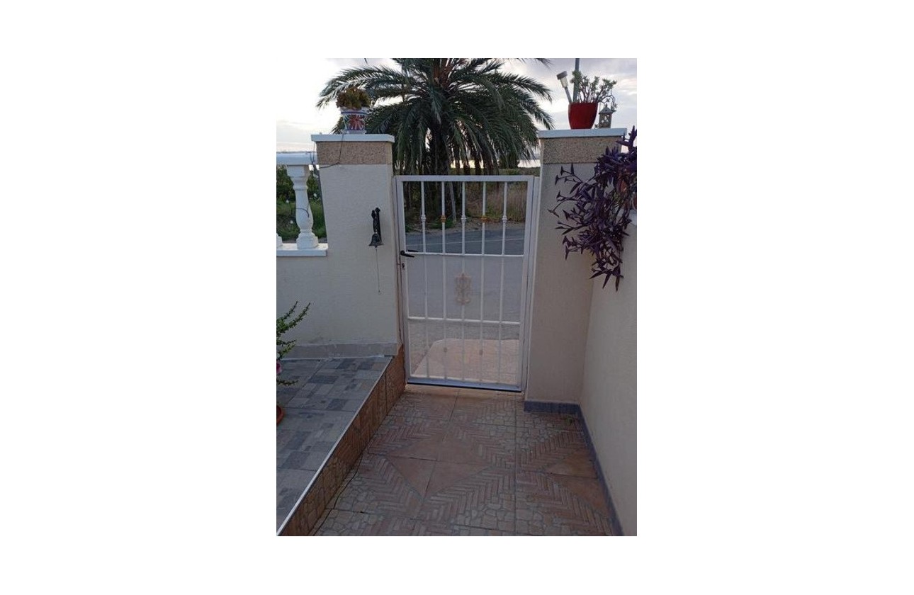 Resale - Bungalow - Torrevieja