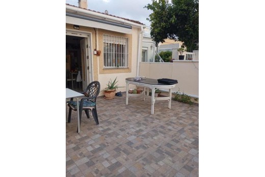 Resale - Bungalow - Torrevieja