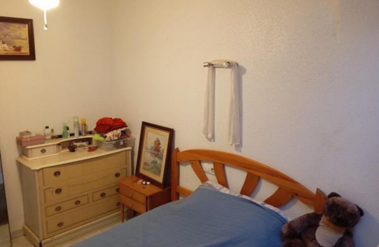 Resale - Bungalow - Torrevieja