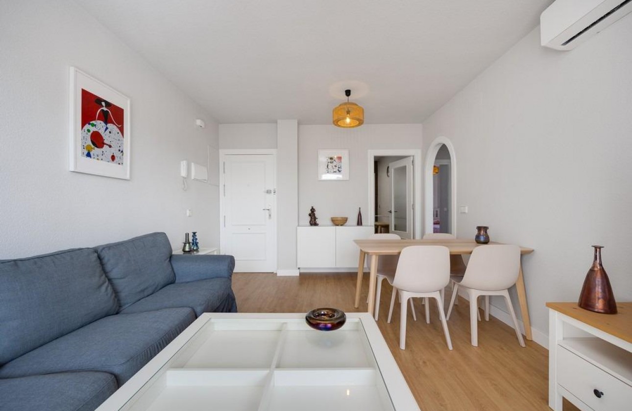 Reventa - Apartamento - Orihuela Costa - Campoamor