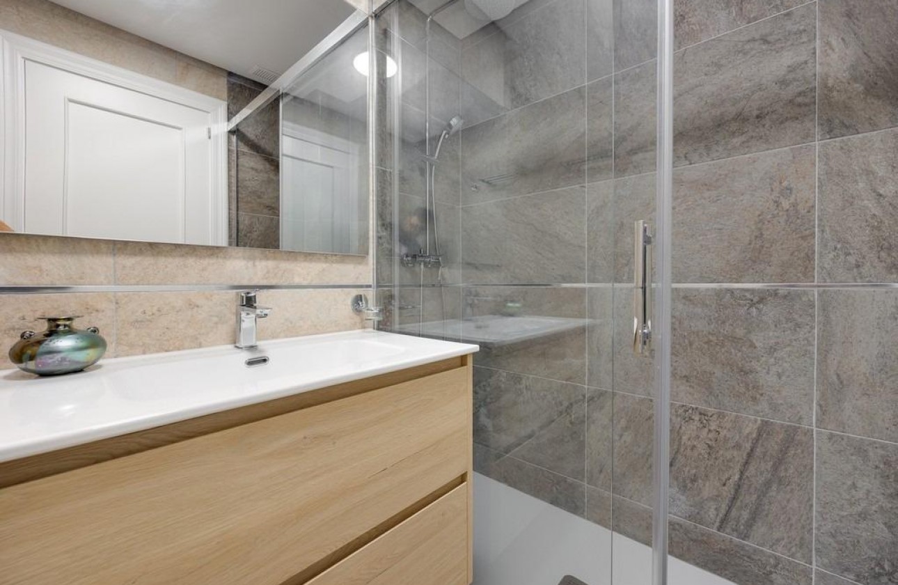 Reventa - Apartamento - Orihuela Costa - Campoamor