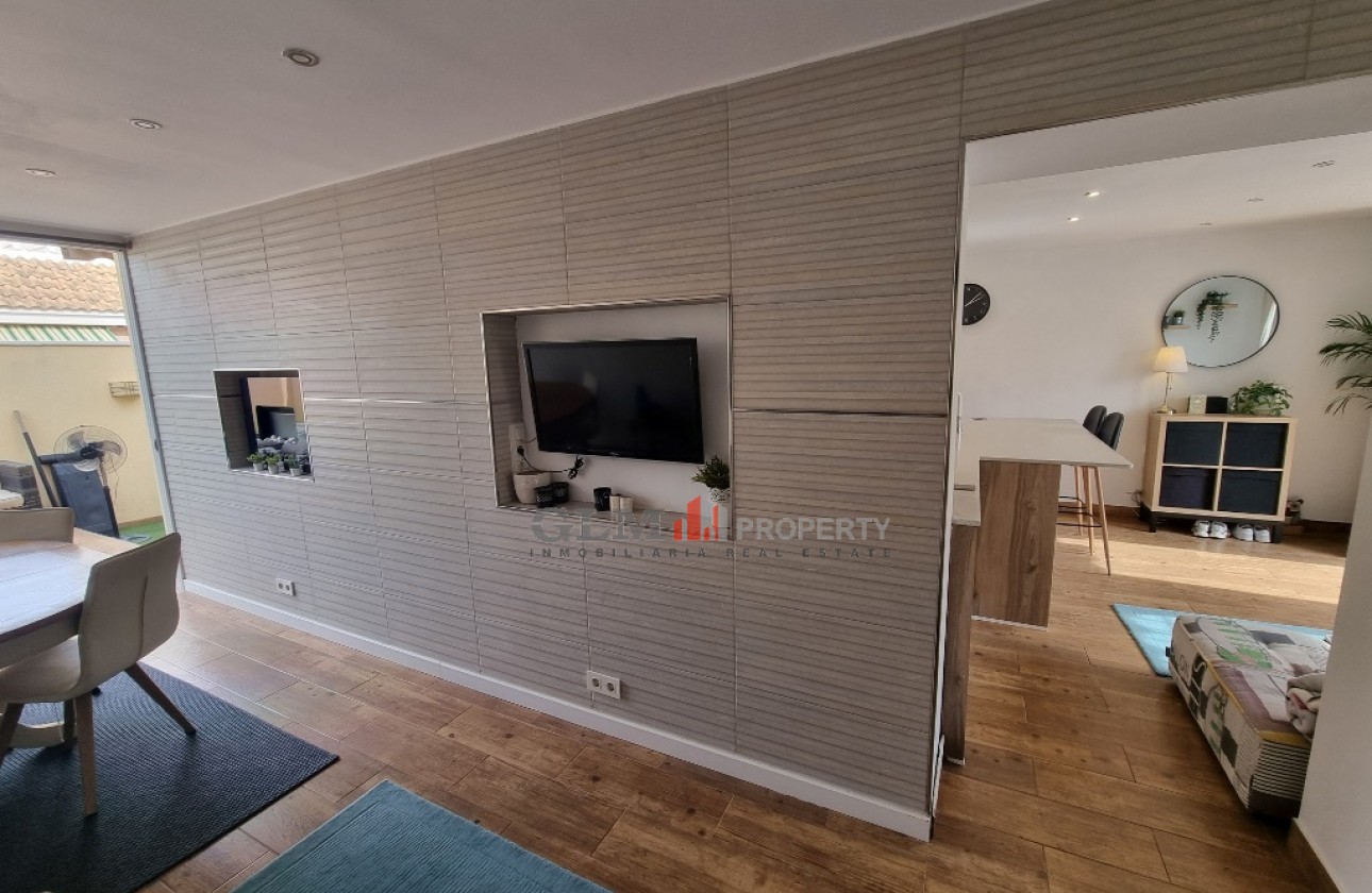 Återförsäljning -  - LOS NAREJOS - Oasis