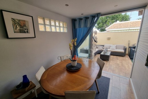 Återförsäljning -  - LOS NAREJOS - Oasis