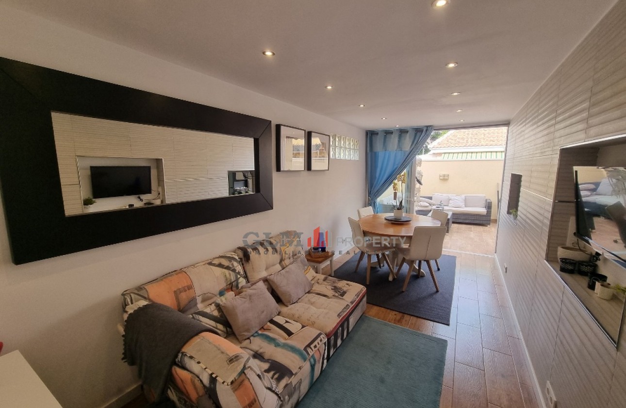 Återförsäljning -  - LOS NAREJOS - Oasis