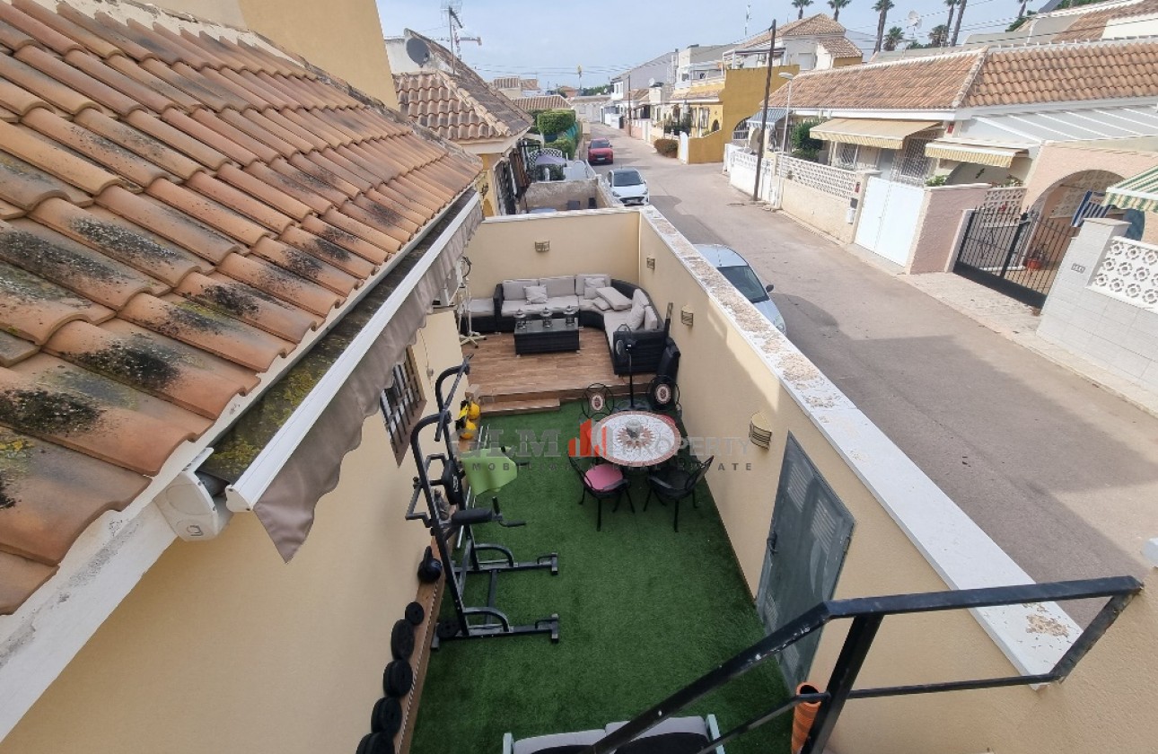 Återförsäljning -  - LOS NAREJOS - Oasis