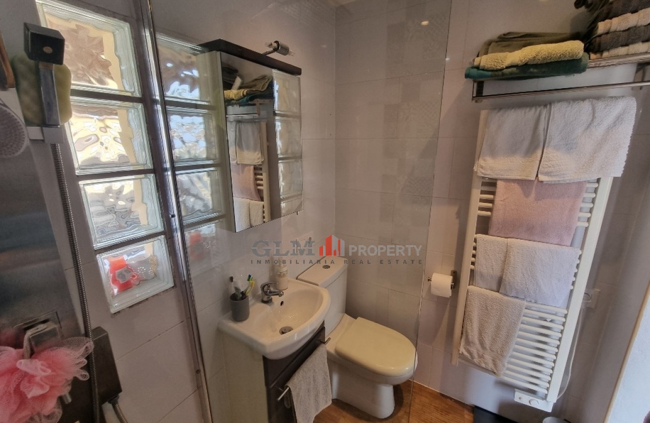 Återförsäljning -  - LOS NAREJOS - Oasis