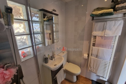 Återförsäljning -  - LOS NAREJOS - Oasis