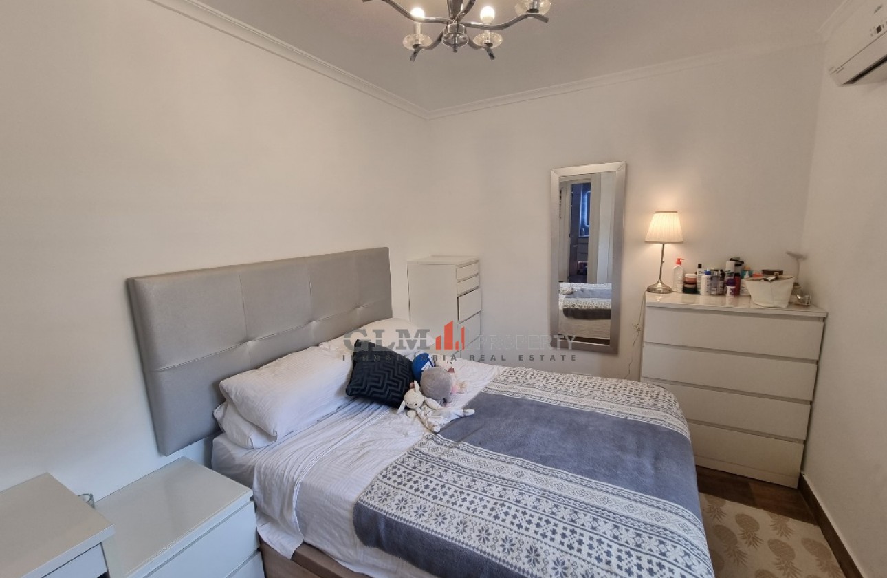 Återförsäljning -  - LOS NAREJOS - Oasis