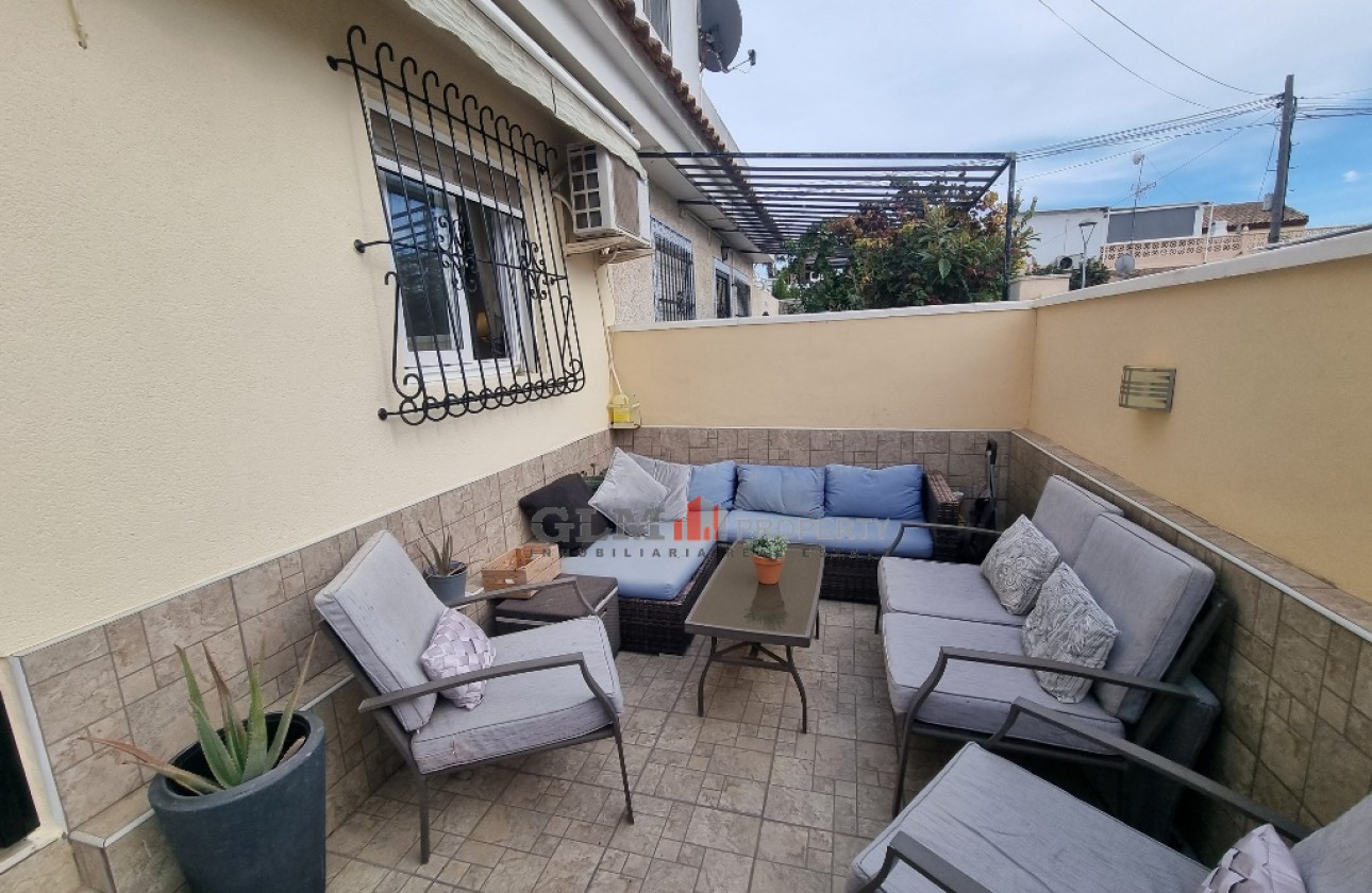 Återförsäljning -  - LOS NAREJOS - Oasis