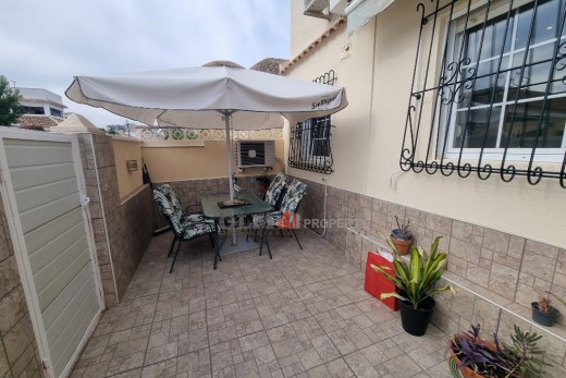 Återförsäljning -  - LOS NAREJOS - Oasis