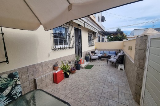 Återförsäljning -  - LOS NAREJOS - Oasis