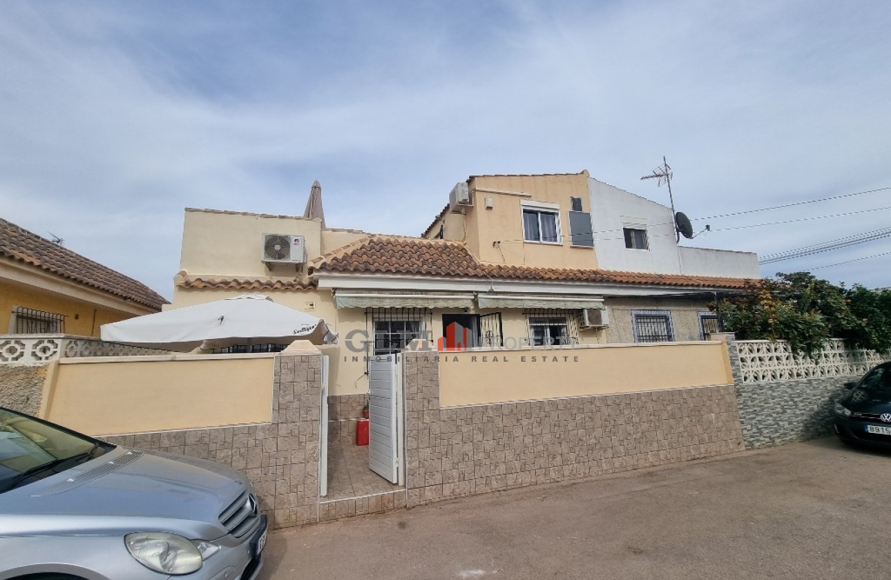 Återförsäljning -  - LOS NAREJOS - Oasis