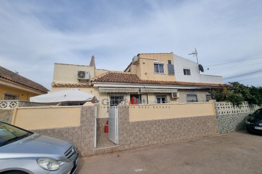 Återförsäljning -  - LOS NAREJOS - Oasis