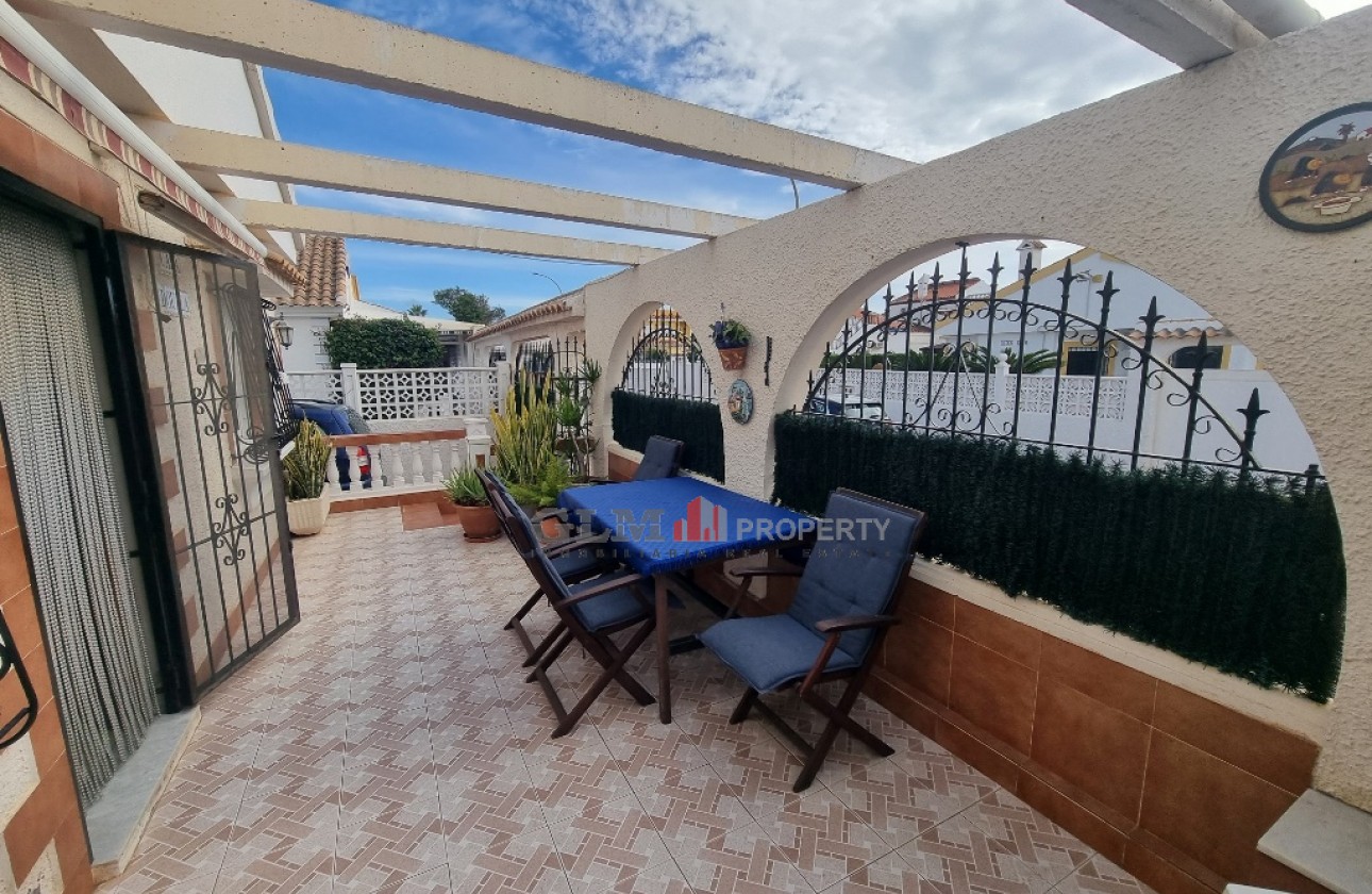 Återförsäljning -  - LOS NAREJOS - Oasis